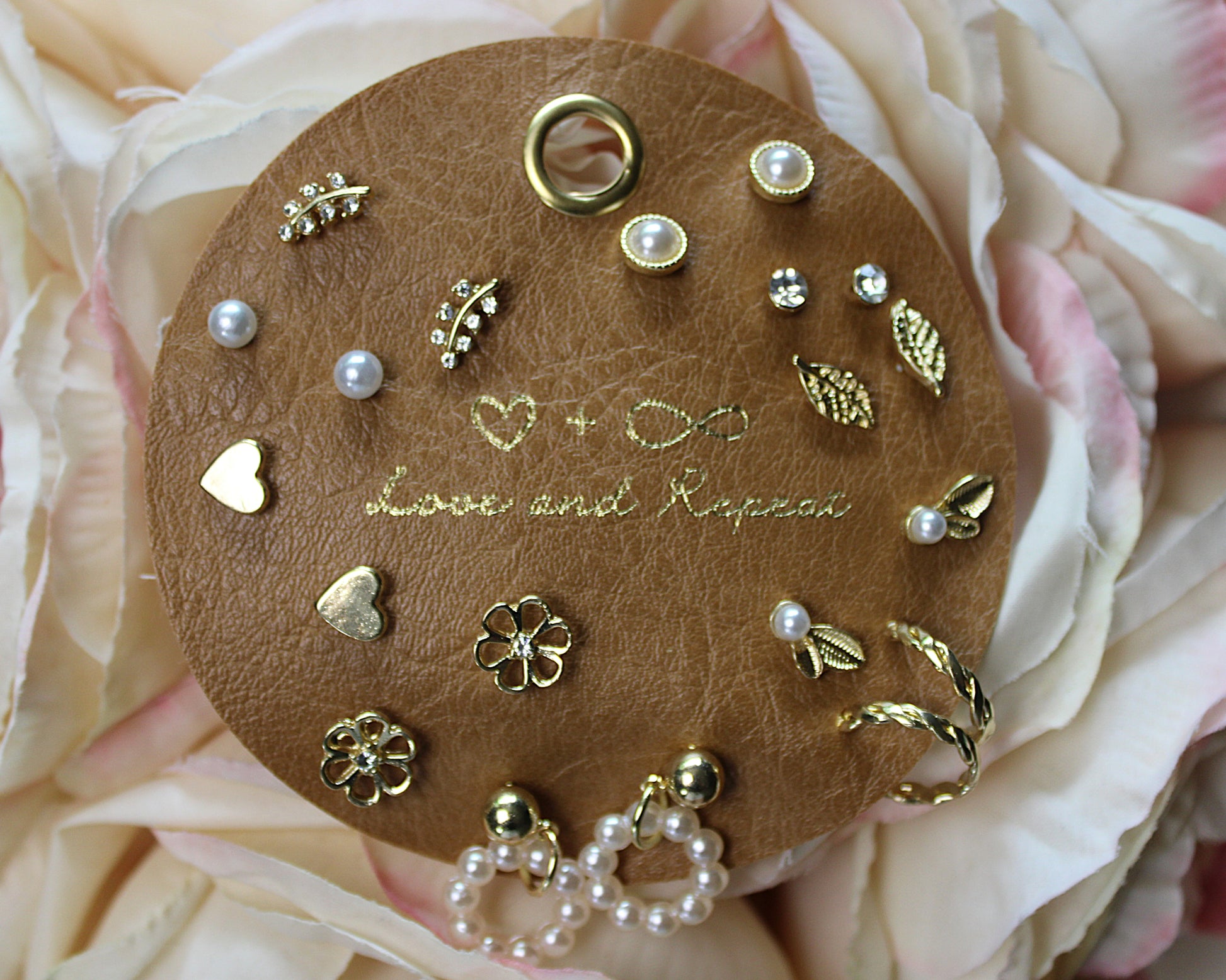 Love and repeat earring wheel on pu flowers hearts and pearls
