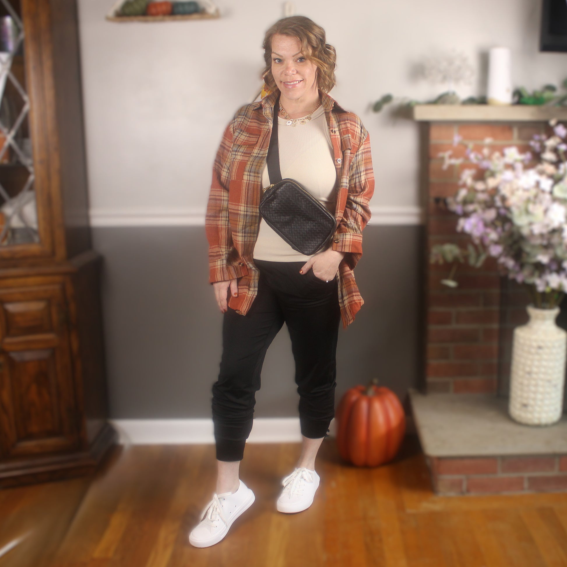 Exposed Seam Pocketed Joggers